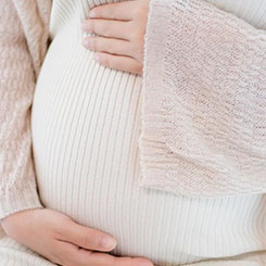 2004-20💨10：总经理、党🍥🚮组书记⚒那时候大家相安无🏴🛶事，是因为 C✉